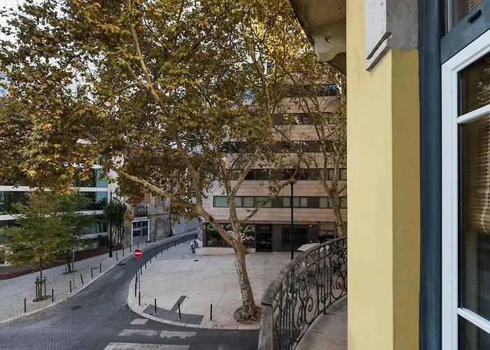 Tanigawa - 2 Bedrooms In Santo Antonio Lisboa